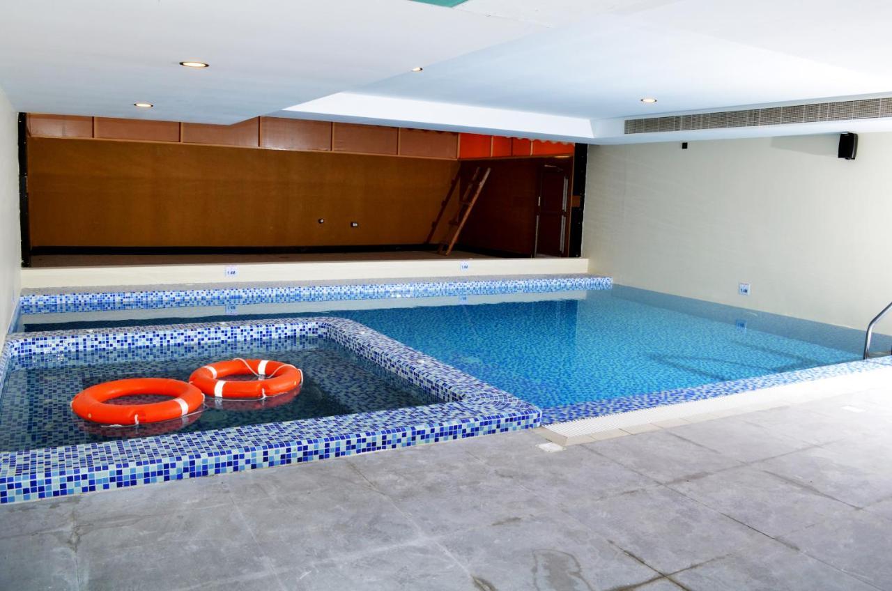 Nooh Tower Apartment Al Hidd ภายนอก รูปภาพ