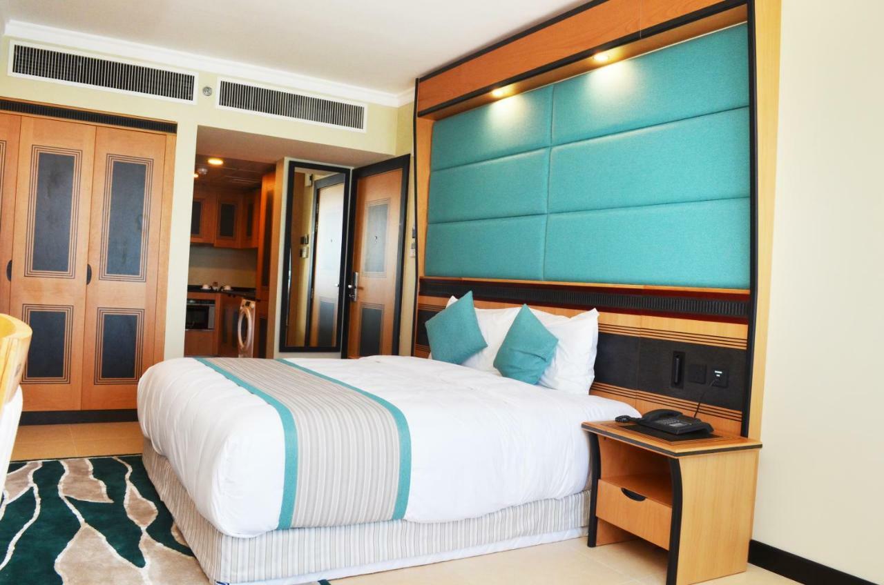 Nooh Tower Apartment Al Hidd ภายนอก รูปภาพ