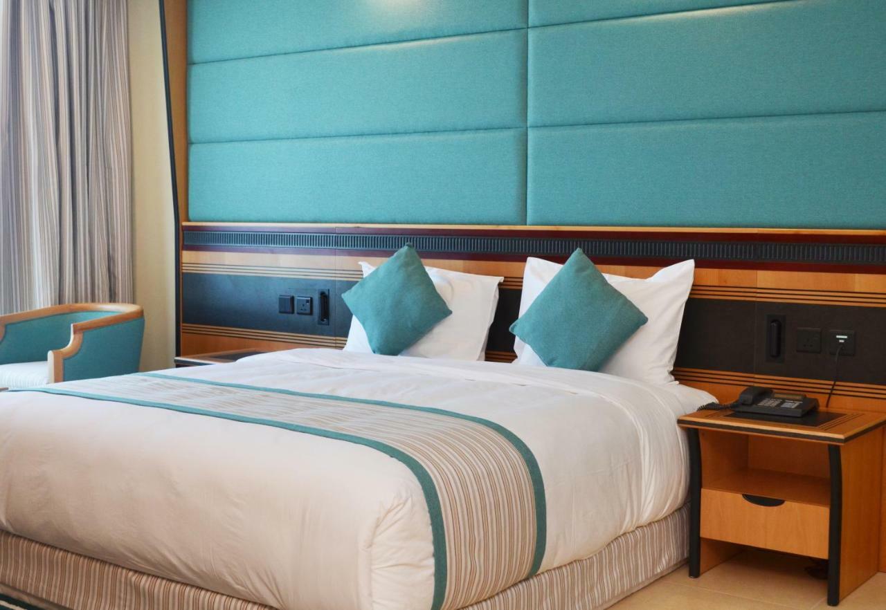 Nooh Tower Apartment Al Hidd ภายนอก รูปภาพ